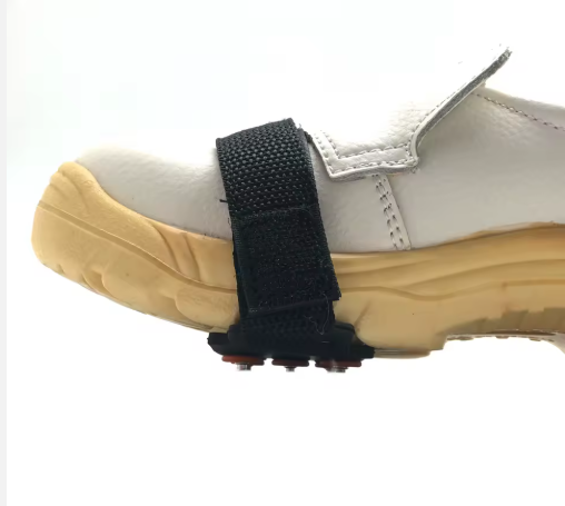 Ice Grips Traction Cleats Grippers Over Shoe Anti Slip Spikes Snow-Ice Cleats with 5 Steel Studs Crampons